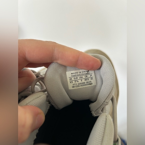 Arc'teryx KOPEC MID GTX BOOT WOMEN'S Size 6 Solitude / Rune - Picture 7 of 10